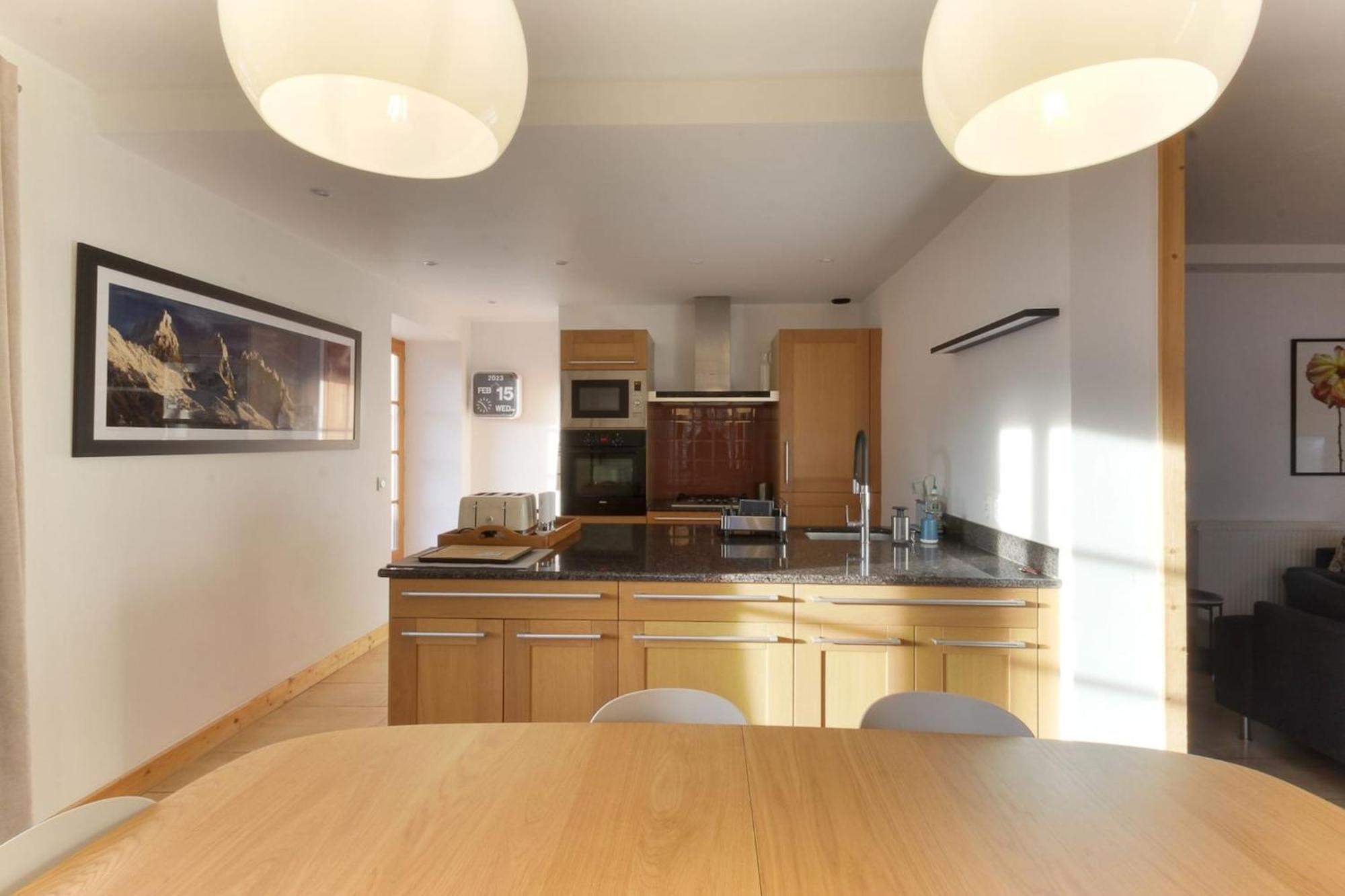 Appartement Les Alpins - Centre De Chamonix - Renove Avec Jardin Et Vue Imprenable Sur Le Montblanc Extérieur photo