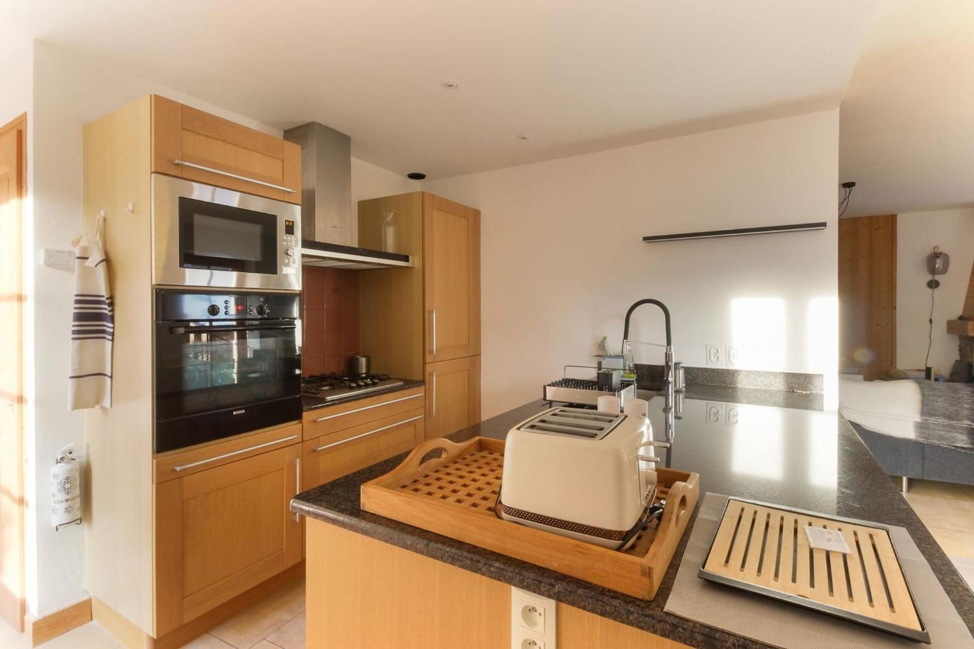 Appartement Les Alpins - Centre De Chamonix - Renove Avec Jardin Et Vue Imprenable Sur Le Montblanc Extérieur photo